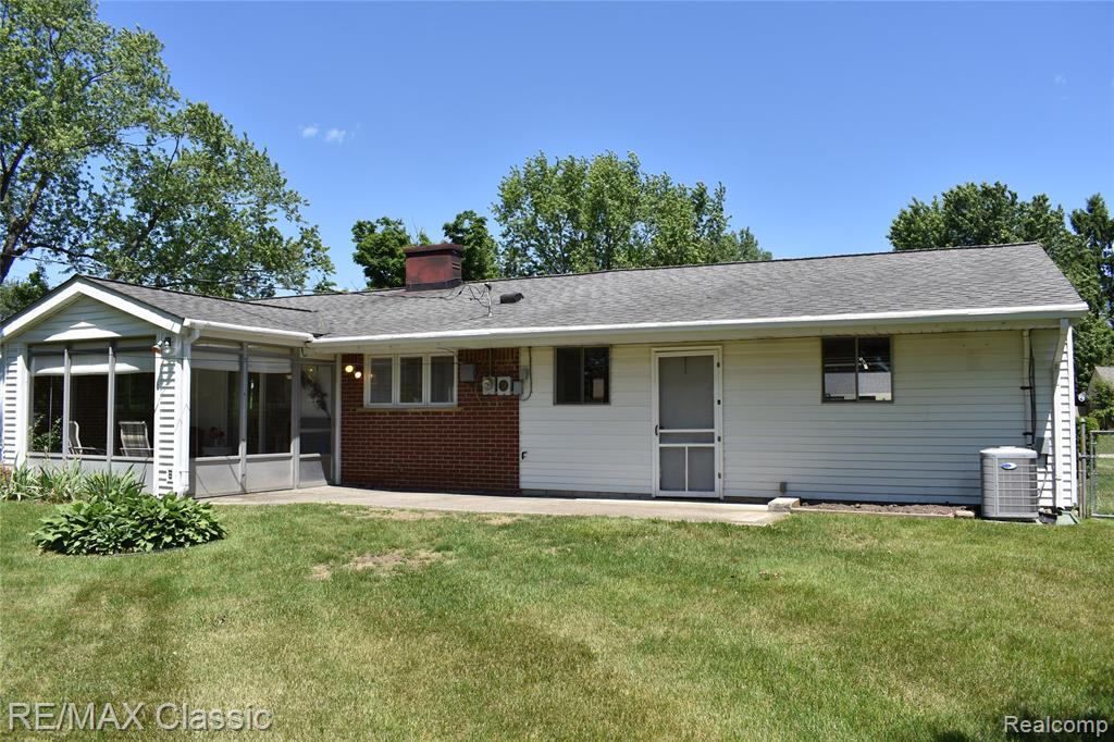 41147 S McMahon Circle, Novi, MI — Photo 29
