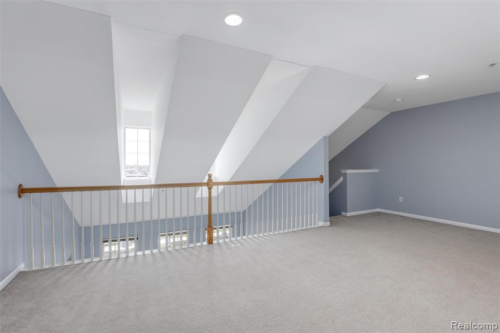 1111 BEAVER Run, Troy, MI 48083 — Photo 17