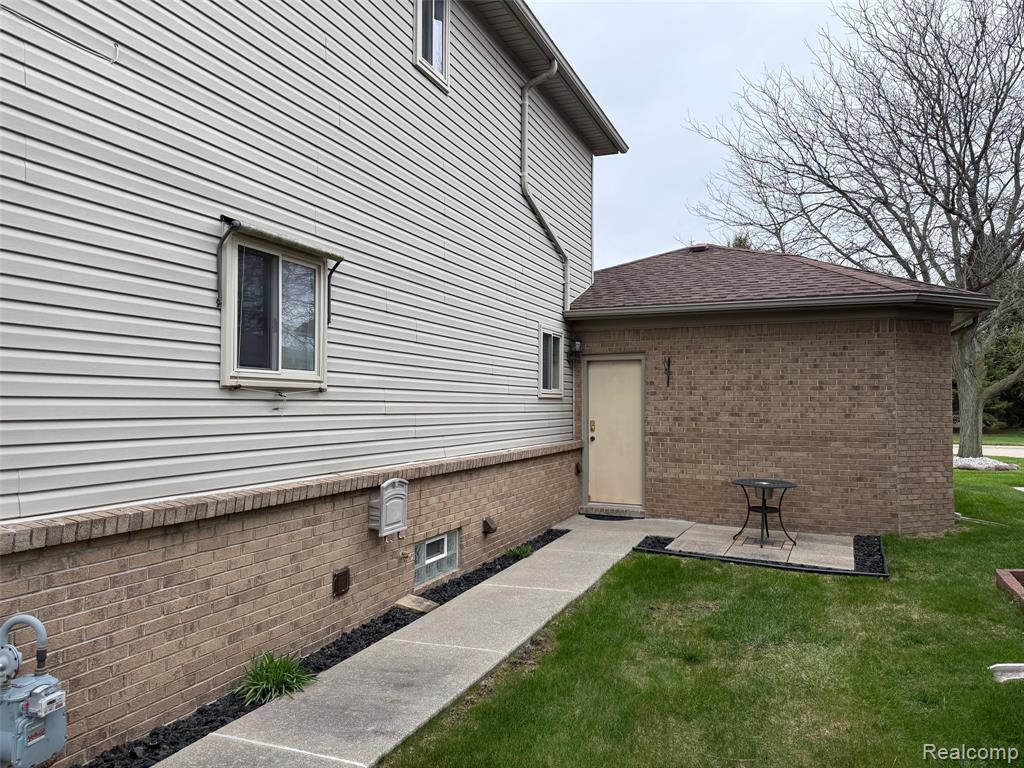 51367 D W Seaton Drive, New Baltimore, MI 48047 — Photo 45