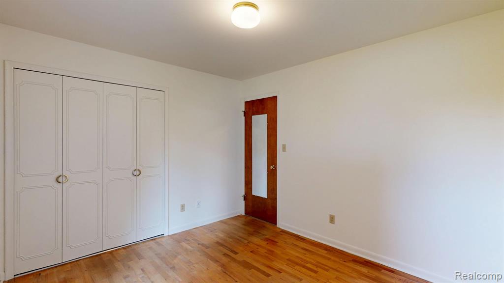 5204 Applewood Drive, Flushing, MI 48433 — Photo 49
