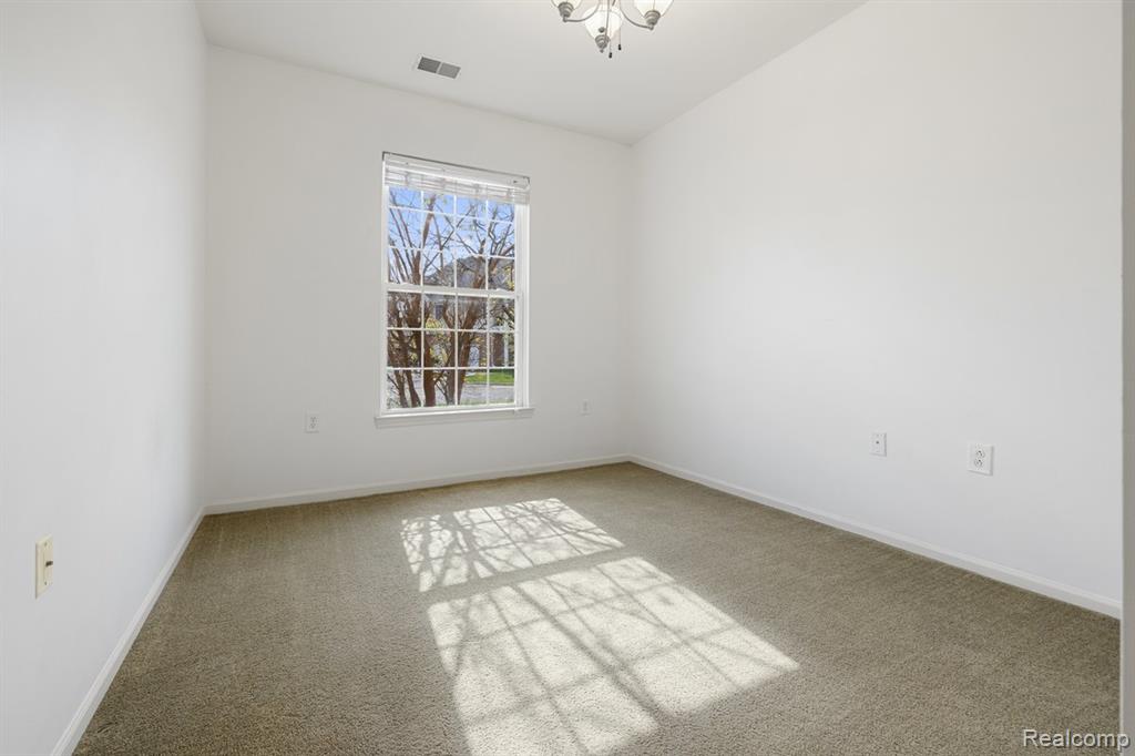 3424 Kneeland Circle, Howell, MI 48843 — Photo 12