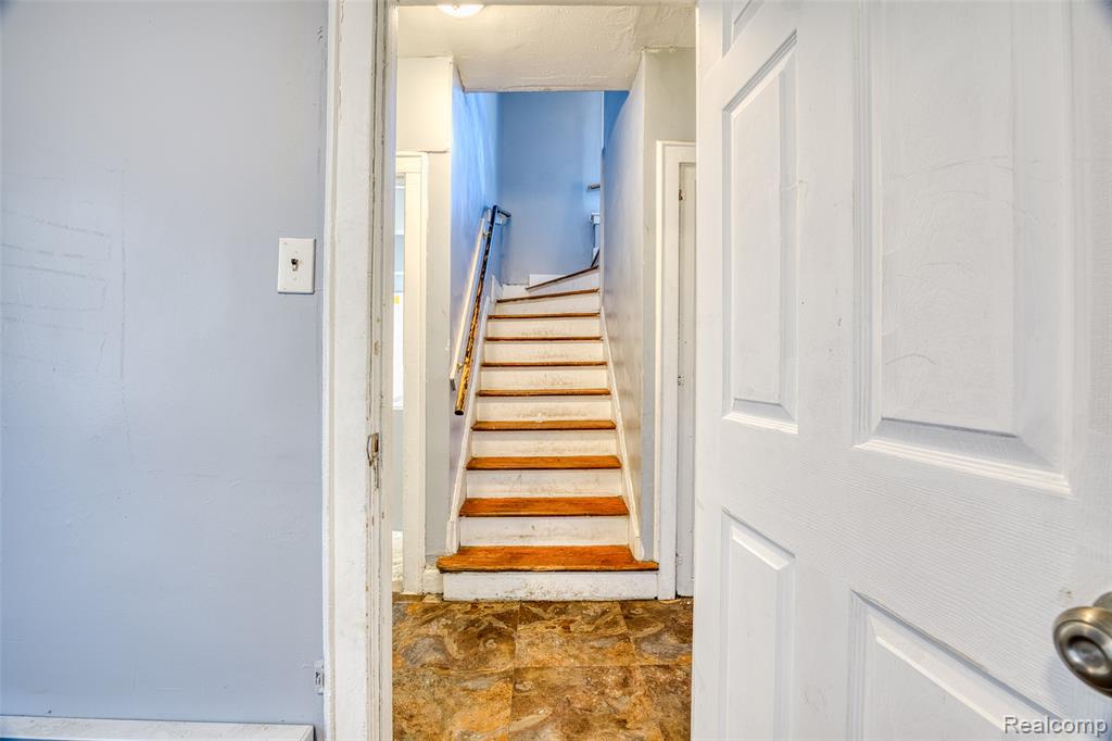 12875 Steel Street, Detroit, MI 48227 — Photo 18