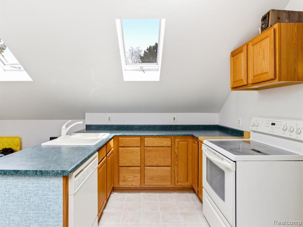 2837 Shorewood Boulevard, Fort Gratiot, MI 48059 — Photo 36