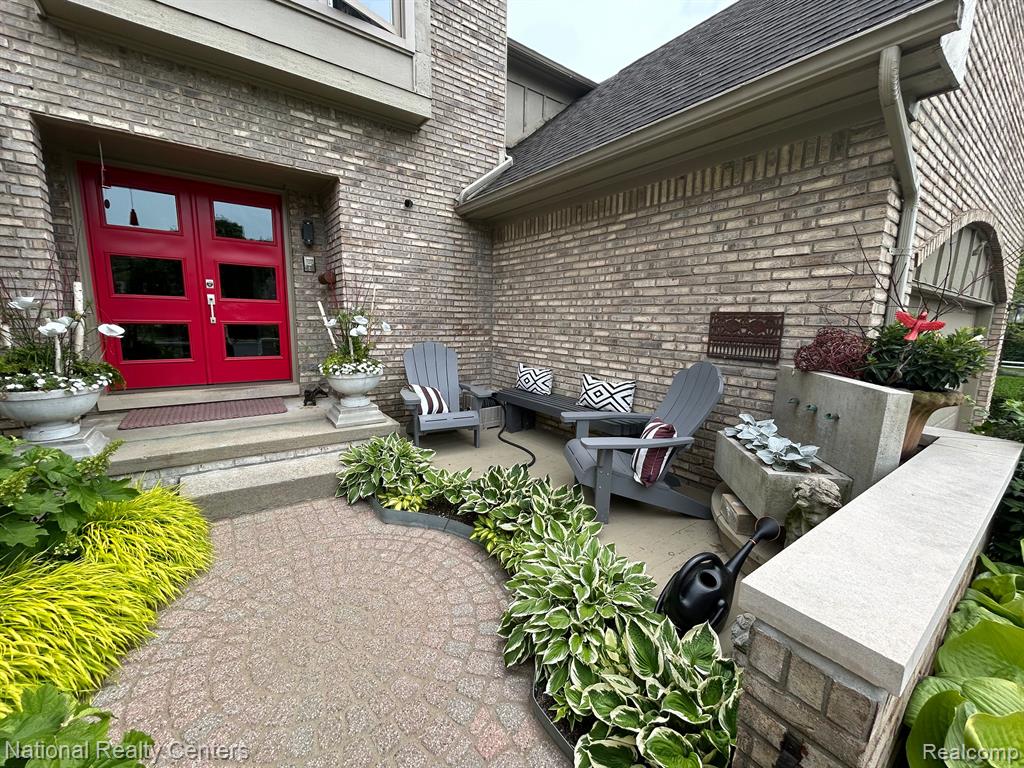 35573 CROSS CREEK N, Farmington Hills, MI 48331 — Photo 8