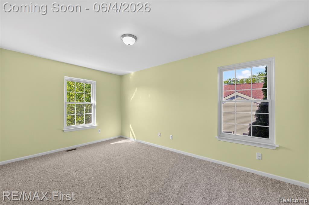 8559 Barrington Drive, Ypsilanti, MI 48198 — Photo 27