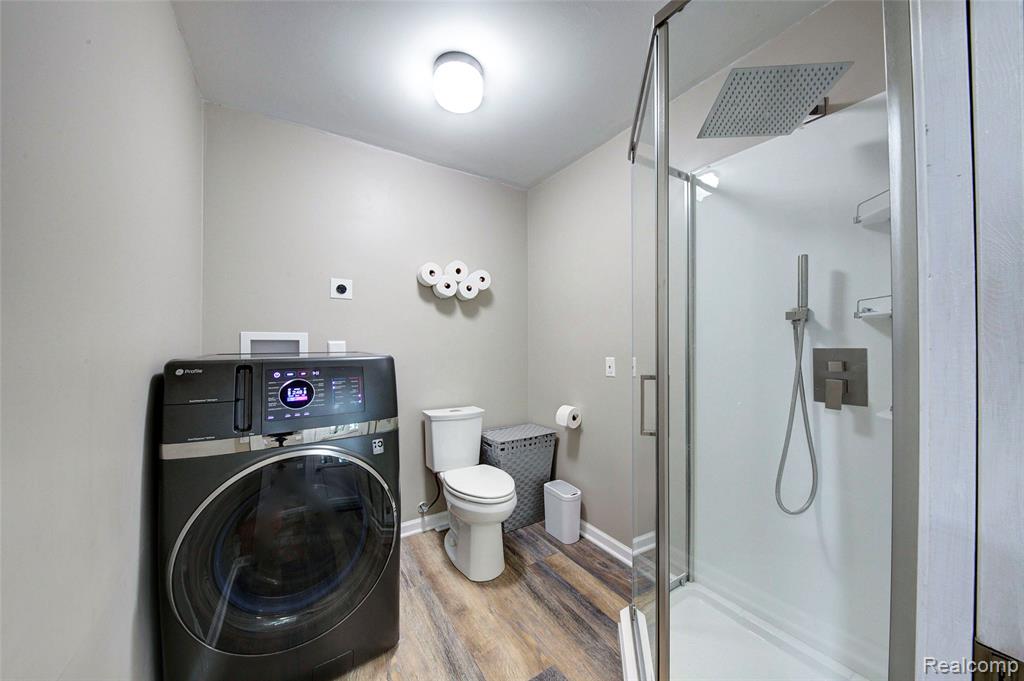 532 John R, Milford, MI 48381 — Photo 16