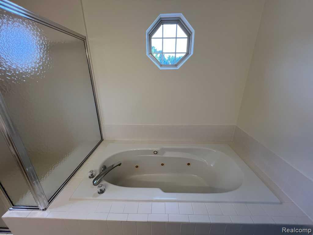 5931 Cedar Ridge Drive, Ann Arbor, MI 48103 — Photo 13