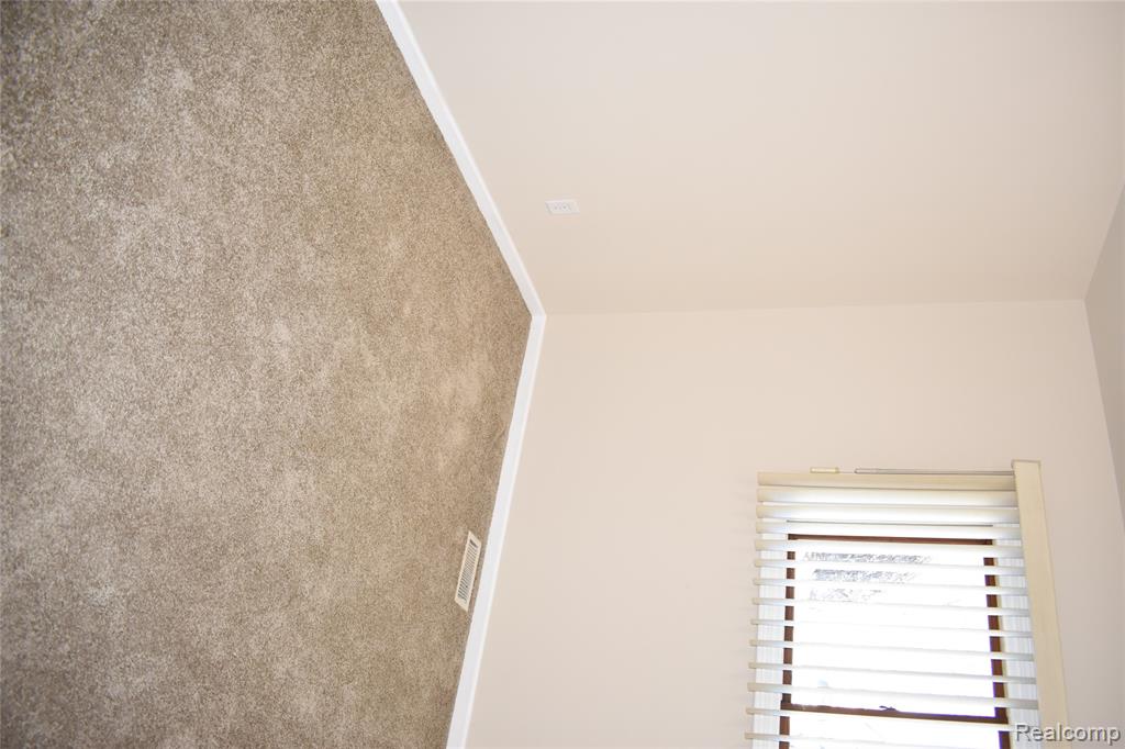 31181 Block Street, Garden City, MI — Photo 9