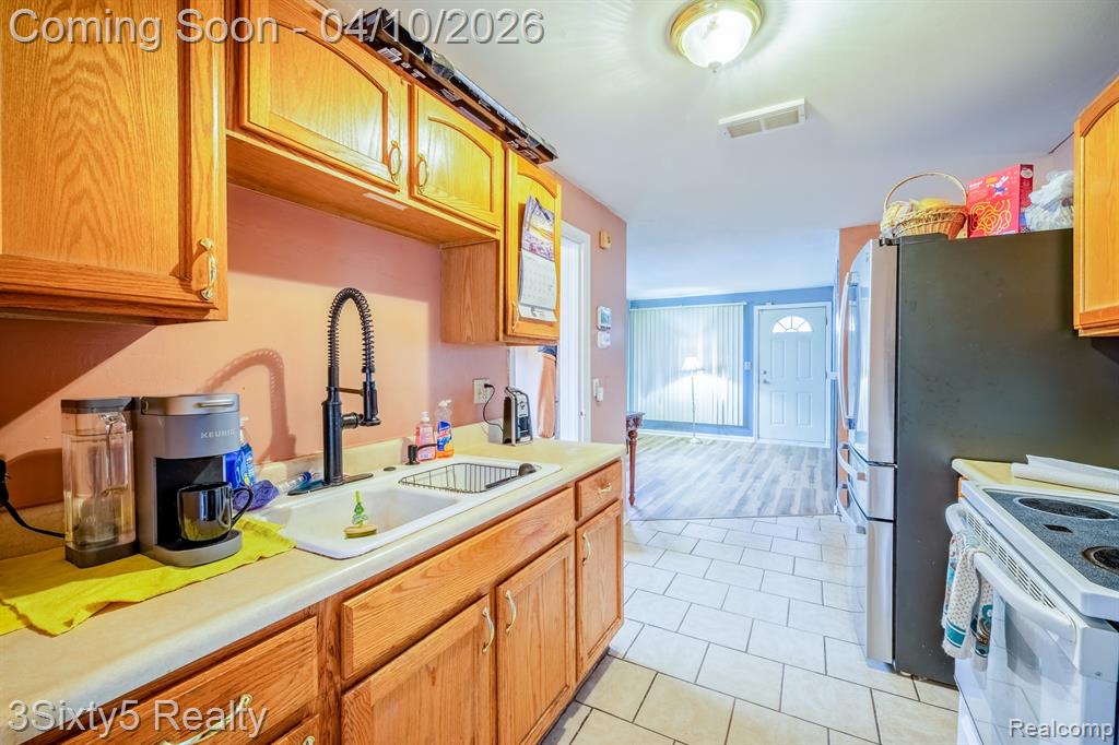 8339 Birch Street, Taylor, MI 48180 — Photo 23