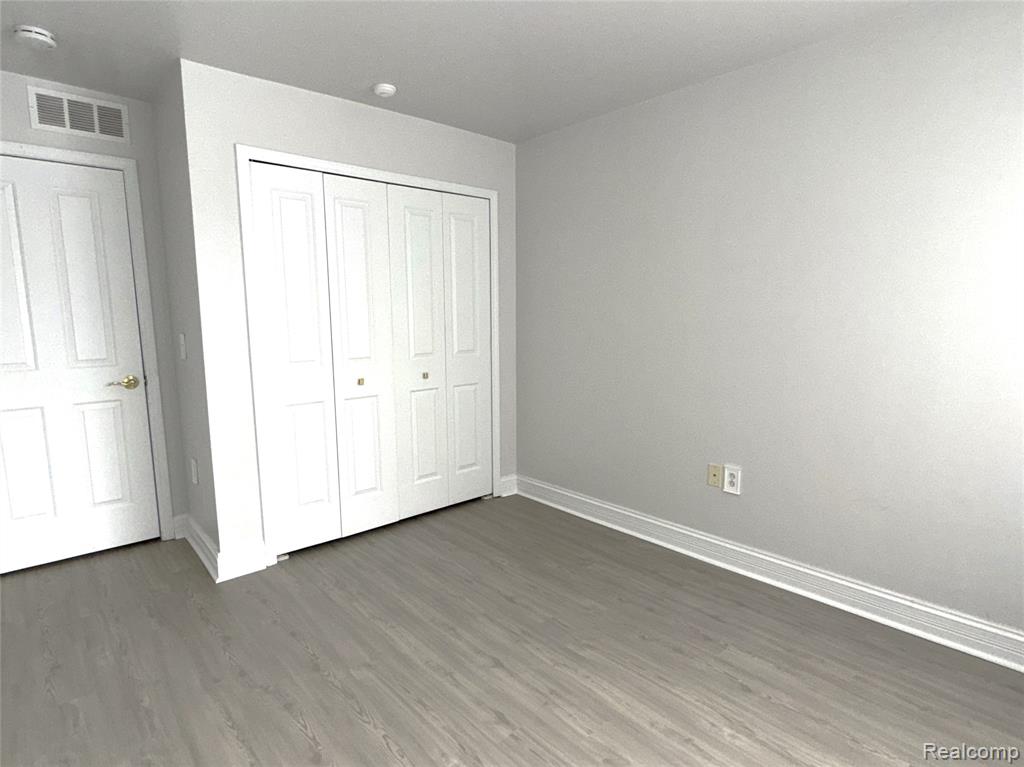 4213 Elizabeth Avenue, Canton, MI 48188 — Photo 14