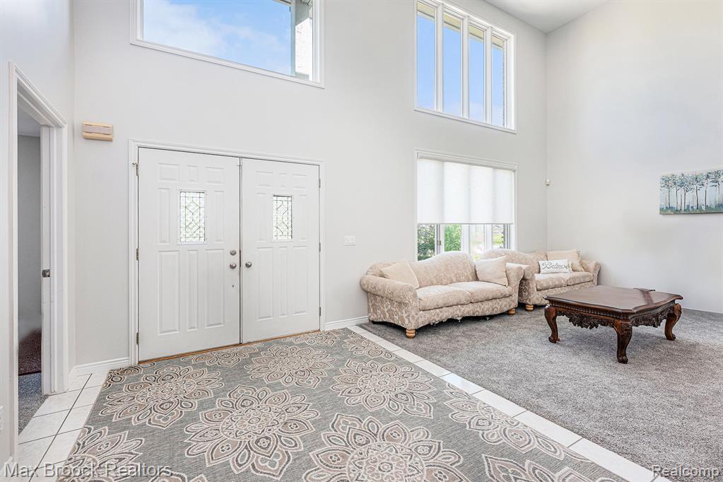 6011 MAPLE FOREST, West Bloomfield, MI — Photo 3