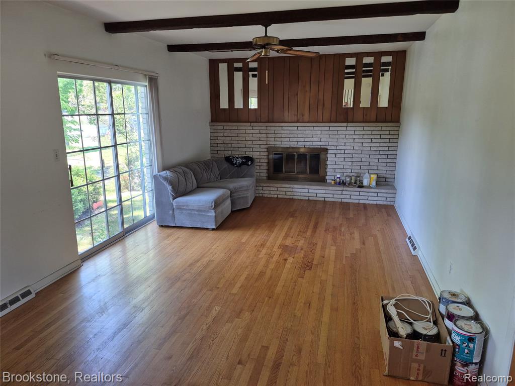 4295 Sashabaw Road, Waterford, MI 48329 — Photo 18