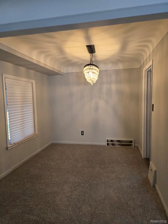 19470 Grandville Avenue - Photo 4
