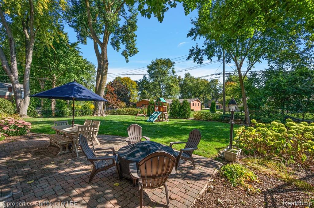 31462 Waltham Road, Beverly Hills, MI 48025 — Photo 41