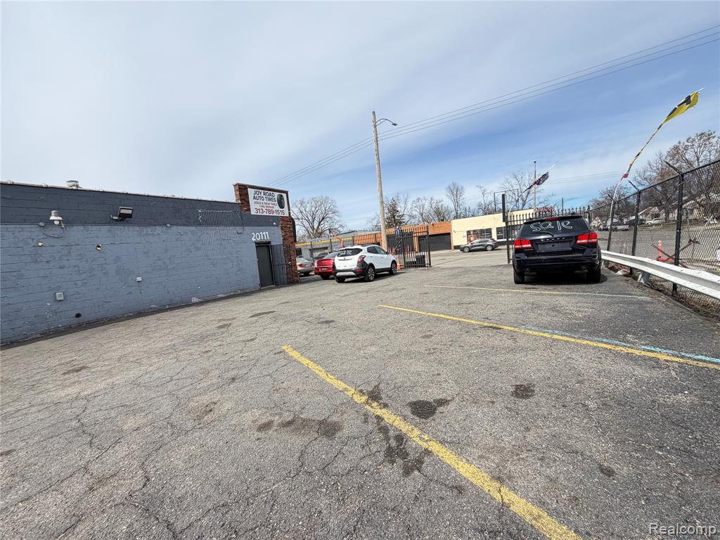 20111 Joy Road, Detroit, MI 48228 — Photo 3