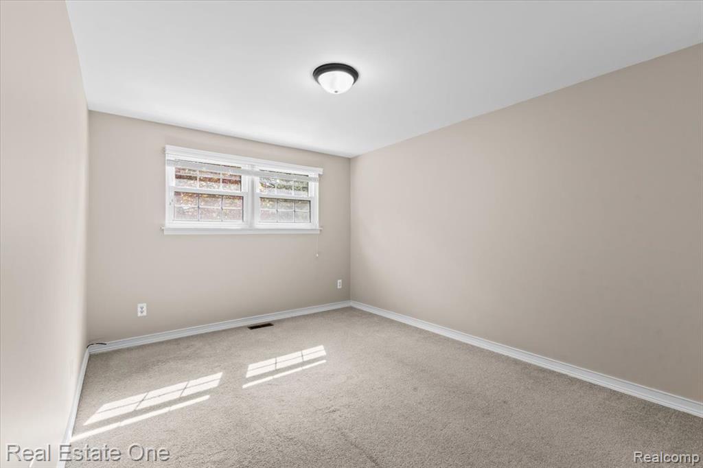 19848 Irongate Court, Northville, MI 48167 — Photo 15