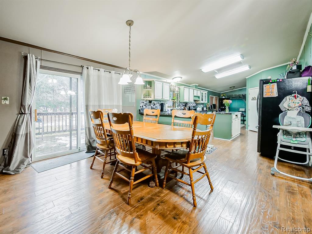 2015 Plum Street, Clarkston, MI 48348 — Photo 23