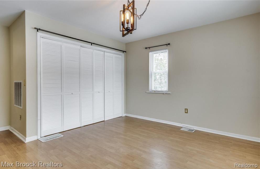 65 Maplefield Road, Pleasant Ridge, MI — Photo 4