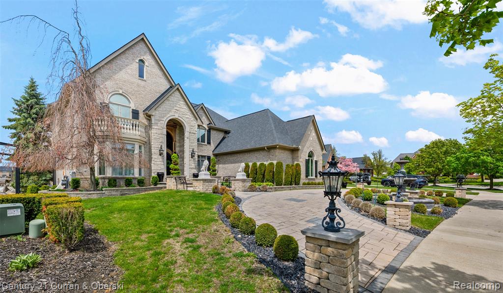 18091 Peninsula Way, Northville, MI 48168 — Photo 57