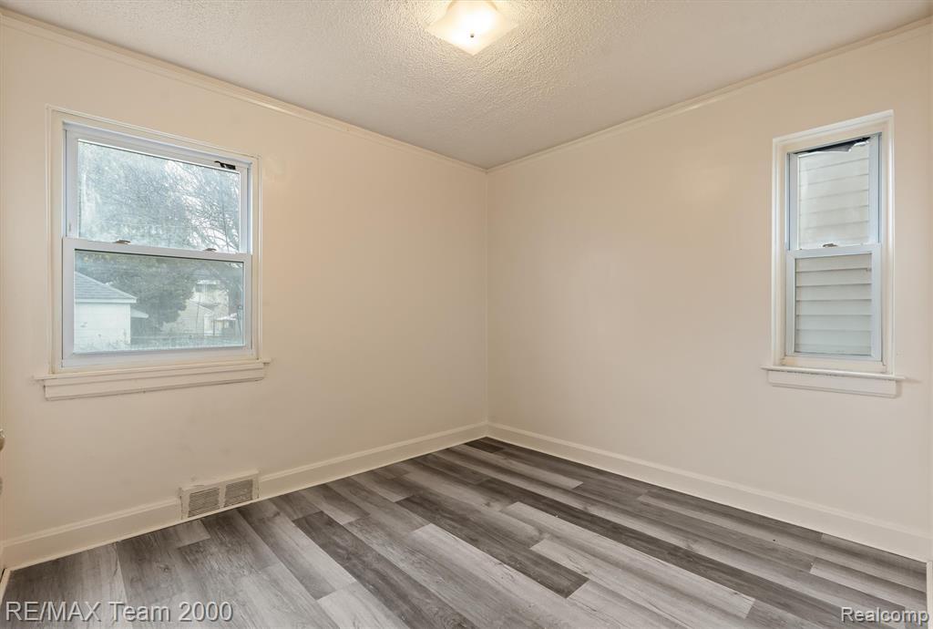 7444 Kendal Street, Dearborn, MI 48126 — Photo 13