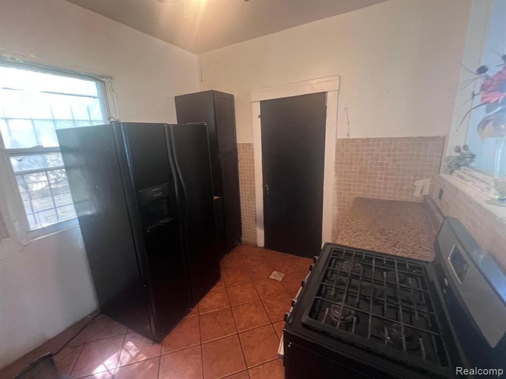 2589 Woodmere Street, Detroit, MI 48209 — Photo 6