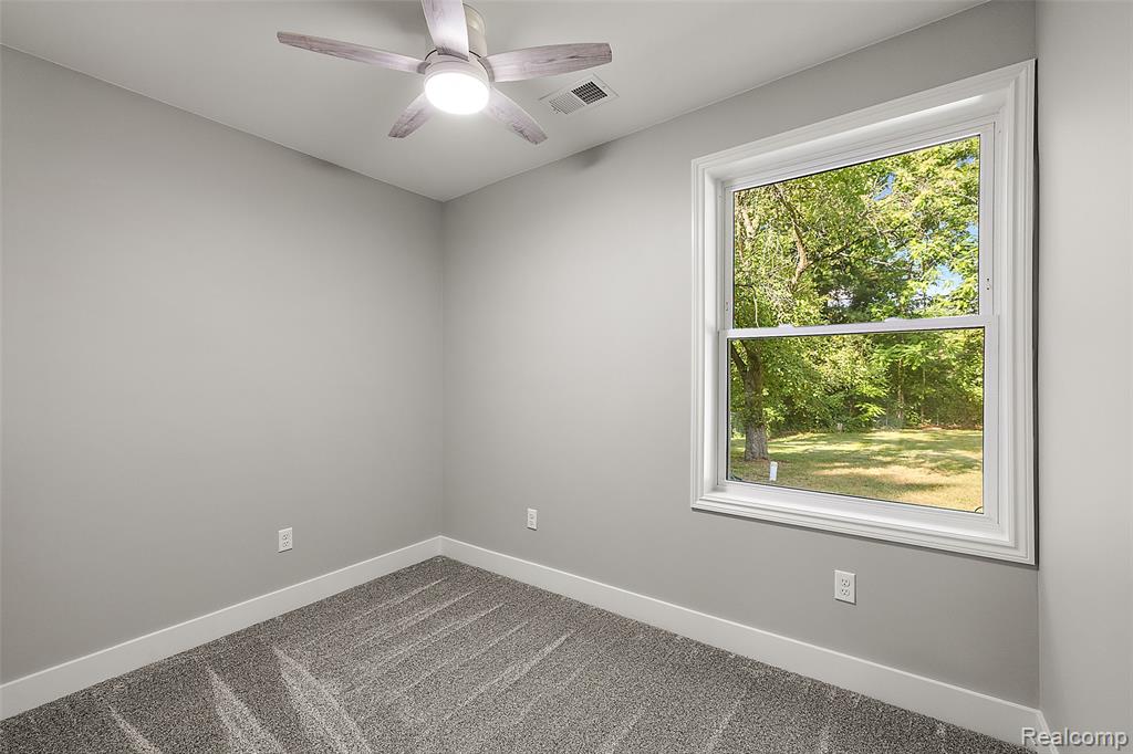 5771 Gratiot Avenue, St. Clair, MI 48079 — Photo 57