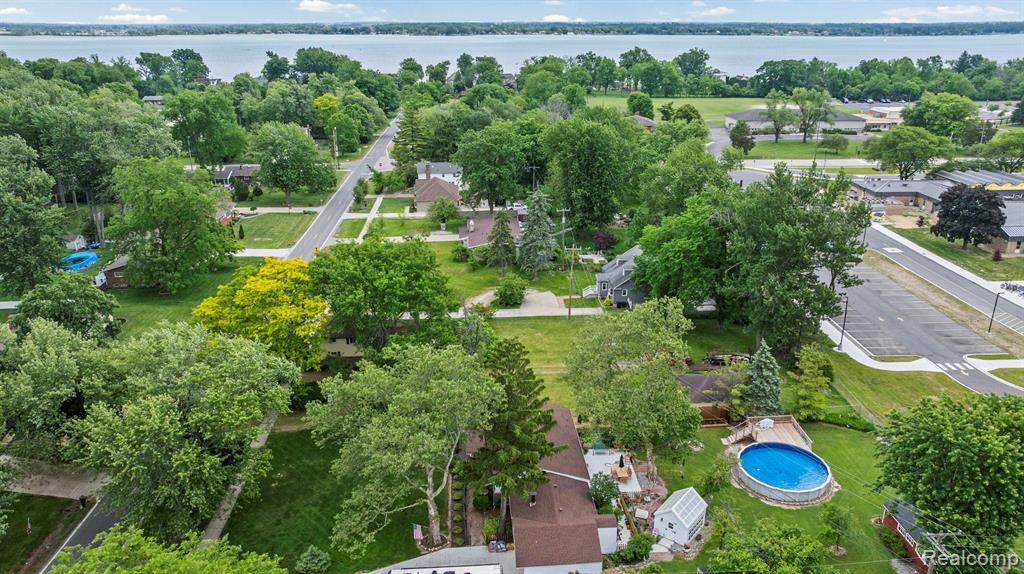 7993 CHURCH Road, Grosse Ile, MI 48138 — Photo 31