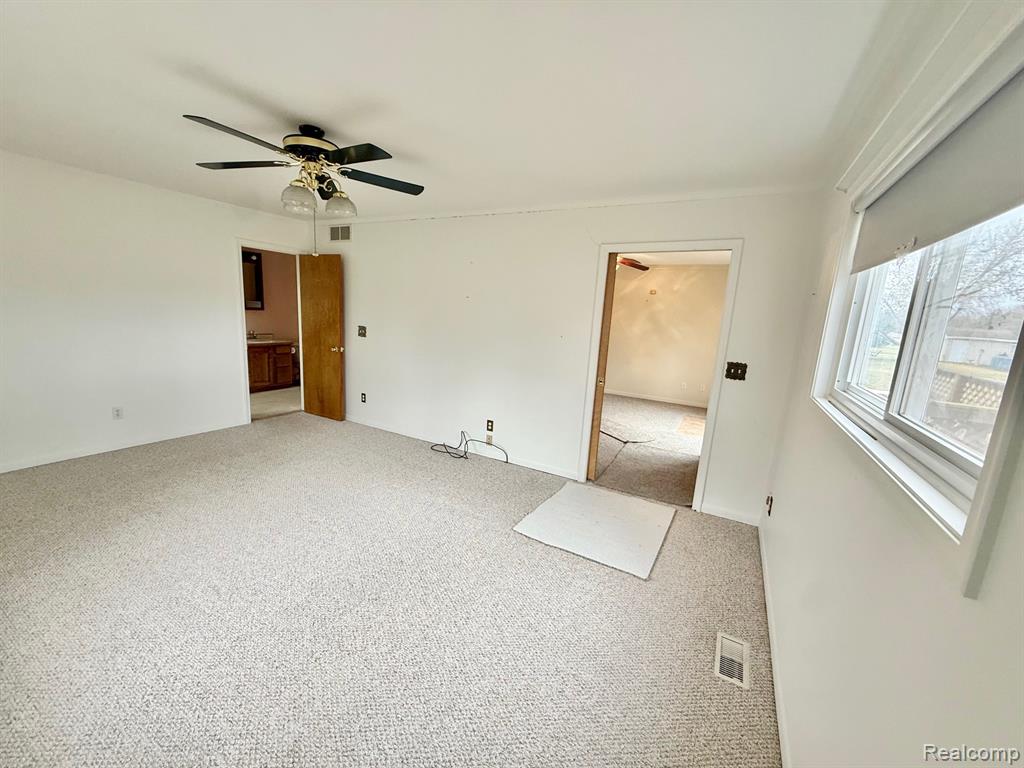 7040 Lou Mac Drive, Swartz Creek, MI 48473 — Photo 20