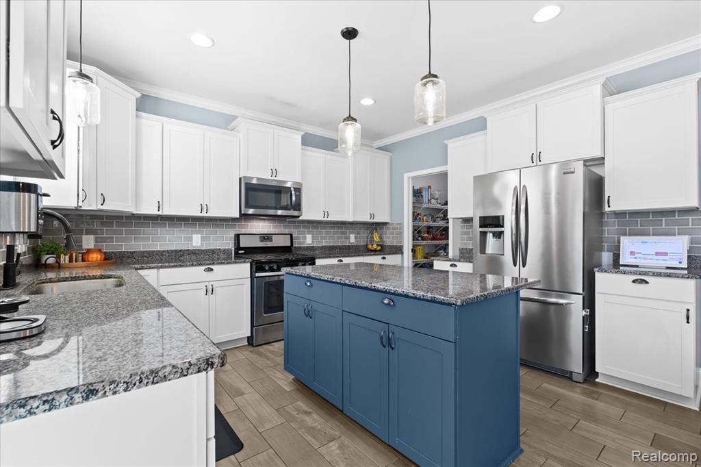 10403 Bouldercrest Drive, South Lyon, MI 48178 — Photo 11