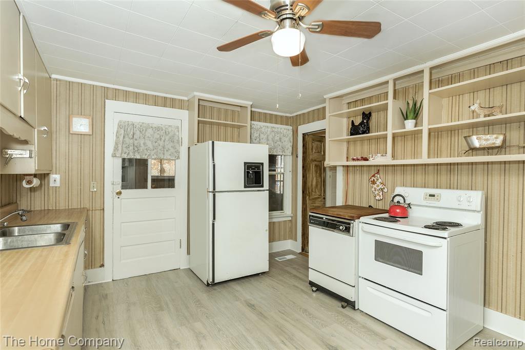 25 S Wilder Road, Lapeer, MI 48446 — Photo 6