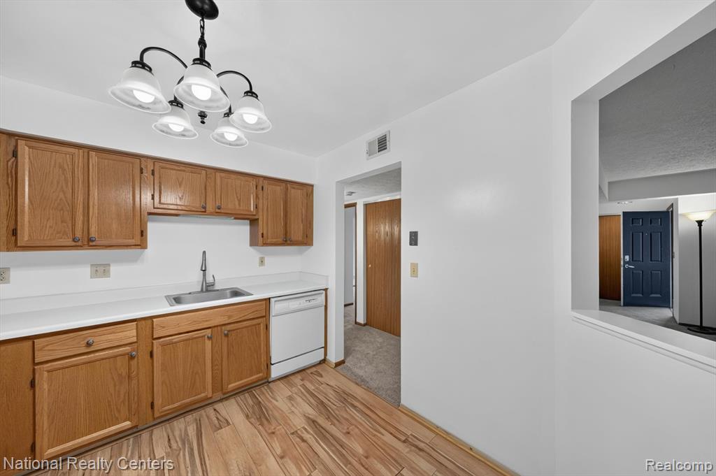 61171 Greenwood Drive, South Lyon, MI 48178 — Photo 14