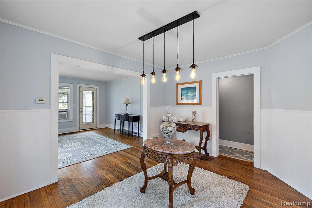 536 ATWATER Street, Lake Orion, MI 48362 — Photo 12