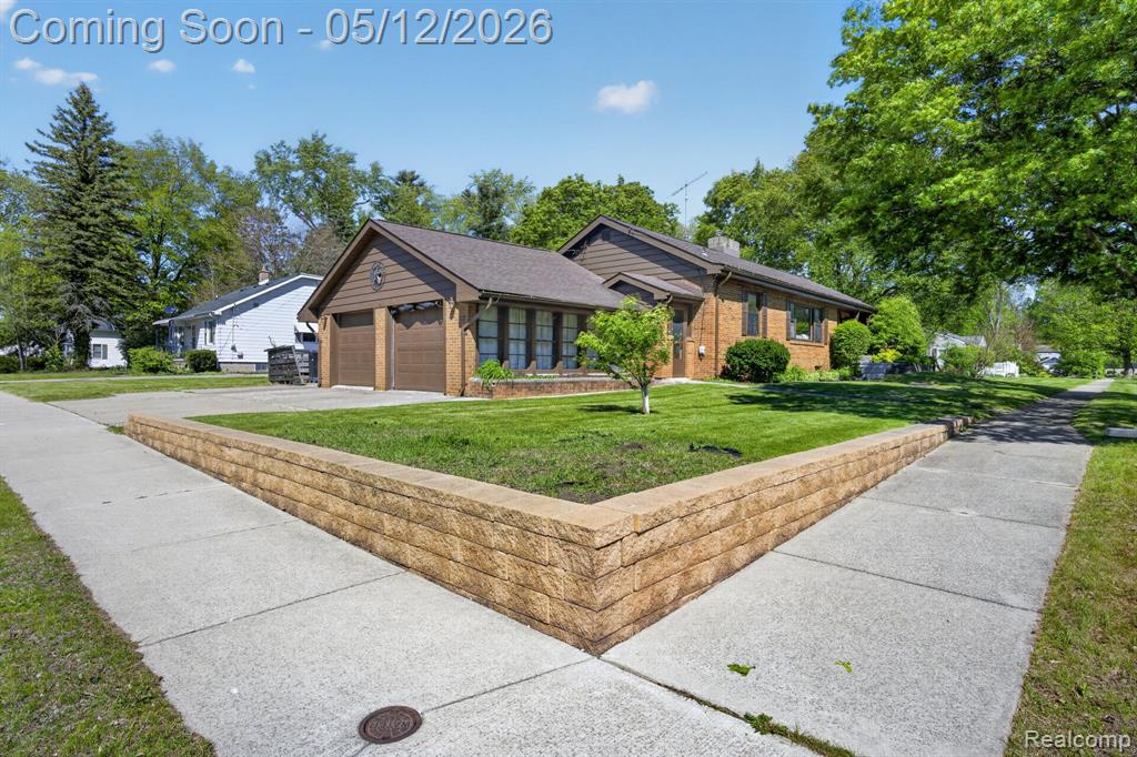 1209 Beatrice Street, Flushing, MI 48433 — Photo 31
