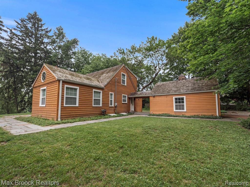 27180 WELLINGTON Road, Franklin, MI 48025 — Photo 3
