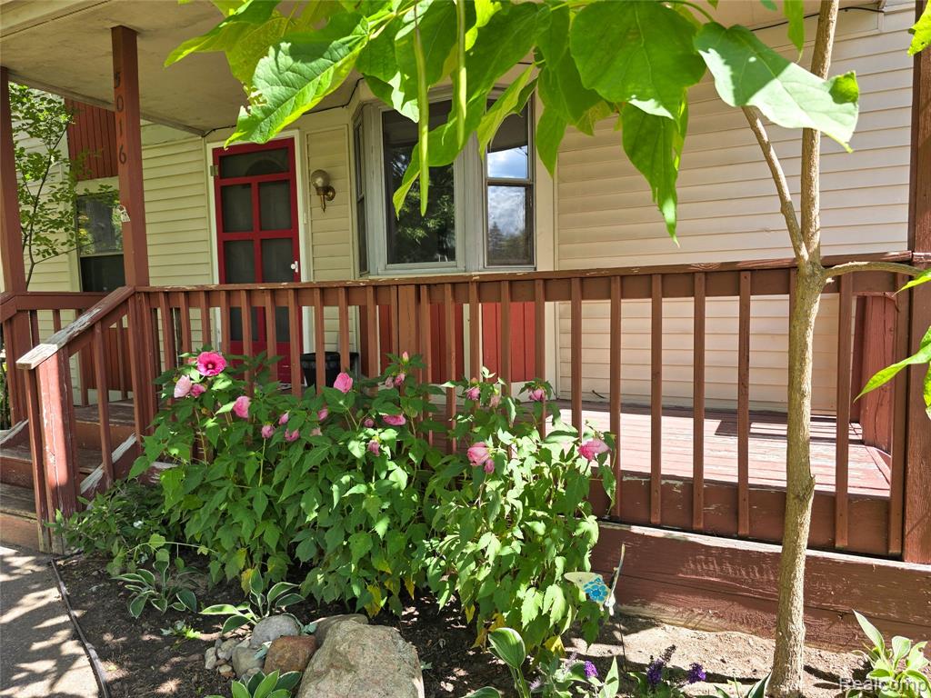 5016 N Vassar Road, Flint, MI 48506 — Photo 4