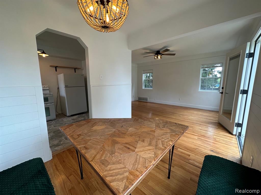 40 SMITH, Lake Orion, MI 48362 — Photo 6