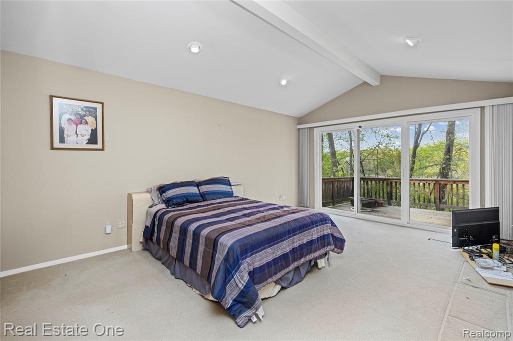 5000 Mirror Lake Court, 19, West Bloomfield, MI 48323 — Photo 29