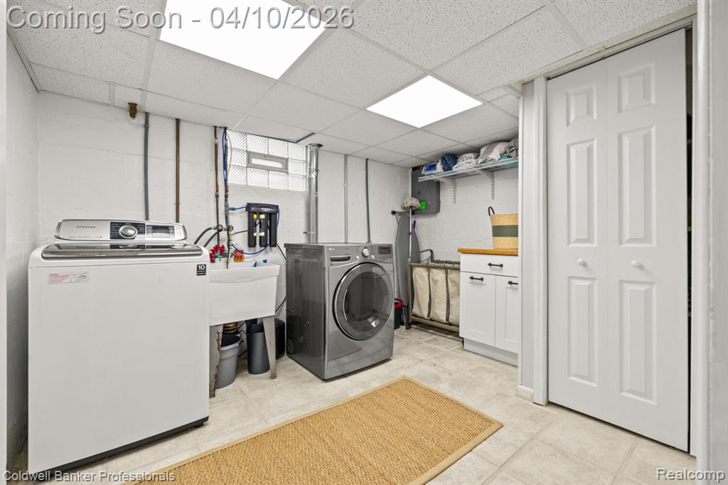 46079 Sunset Street, Northville, MI 48167 — Photo 30