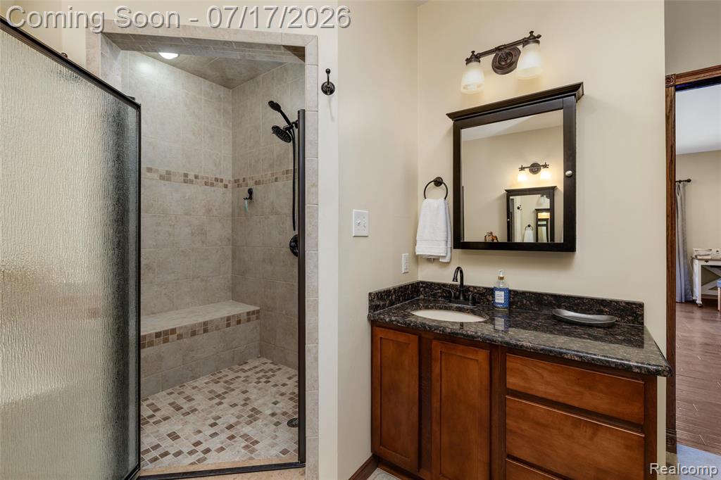 8250 Rattalee Lake Road, Clarkston, MI 48348 — Photo 28
