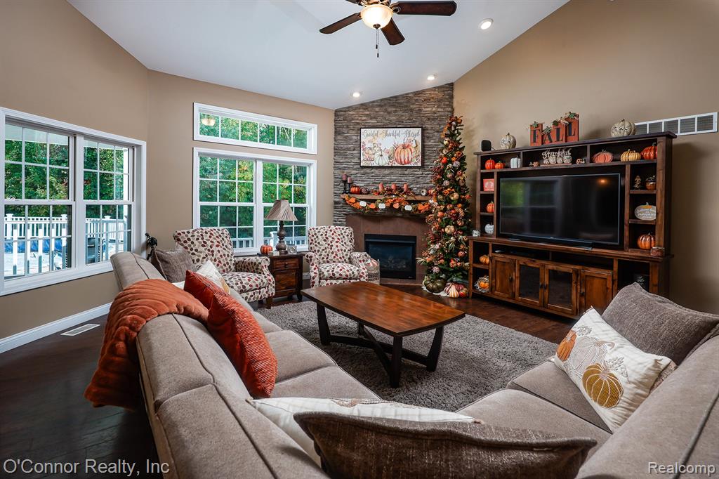 5878 S Bob White Drive, Kimball, MI — Photo 4