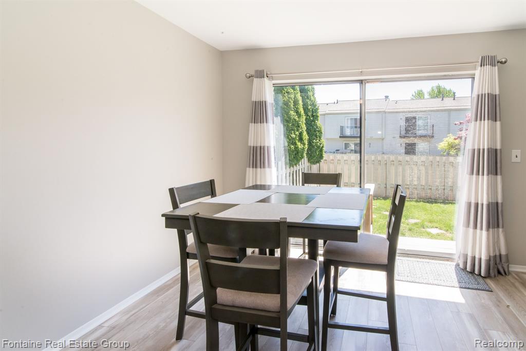 24606 BASHIAN Drive, Novi, MI — Photo 10