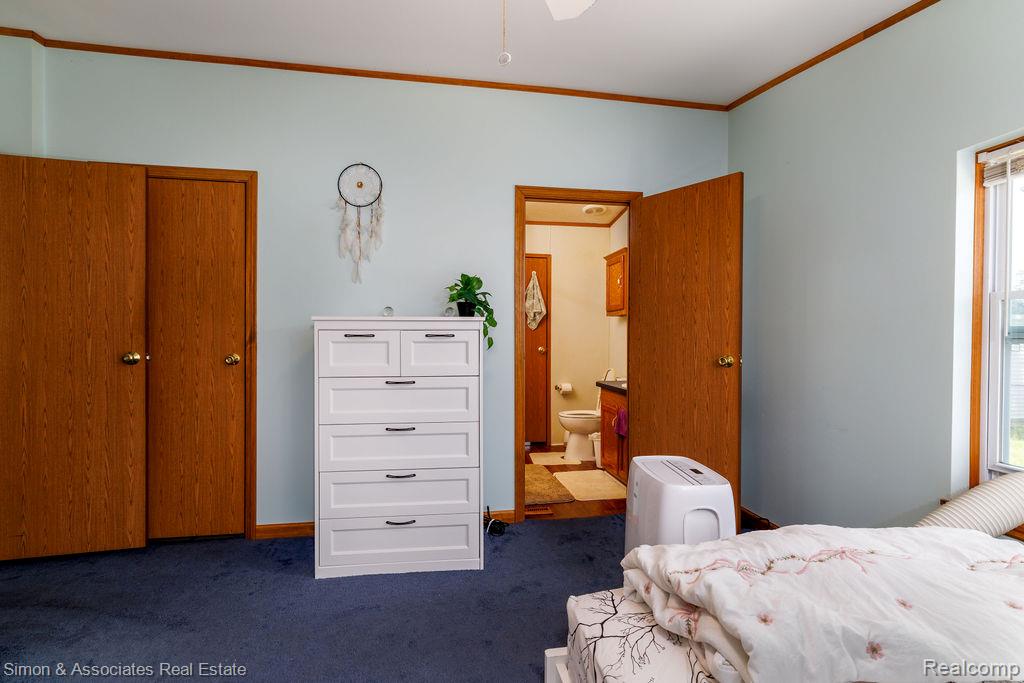 4995 Croissant Street, Dearborn Heights, MI 48125 — Photo 12
