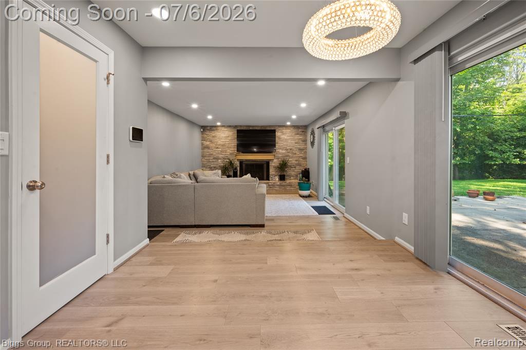 26207 Meadowbrook Way, Lathrup Village, MI 48076 — Photo 9