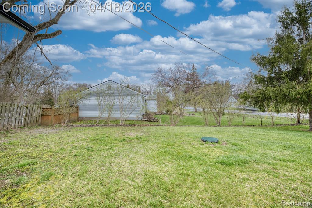 2514 Barton Street, Commerce Twp, MI 48382 — Photo 24