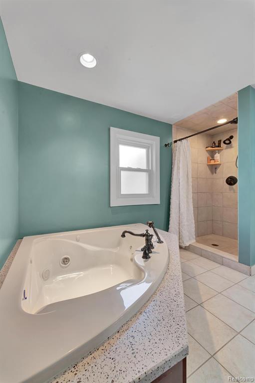 6440 CLARKSTON Road, Clarkston, MI — Photo 9