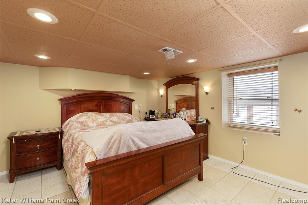 5615 Loveland Street, West Bloomfield, MI — Photo 25