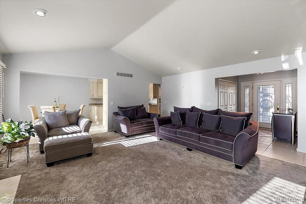 7716 MAPLE Drive, Westland, MI — Photo 5