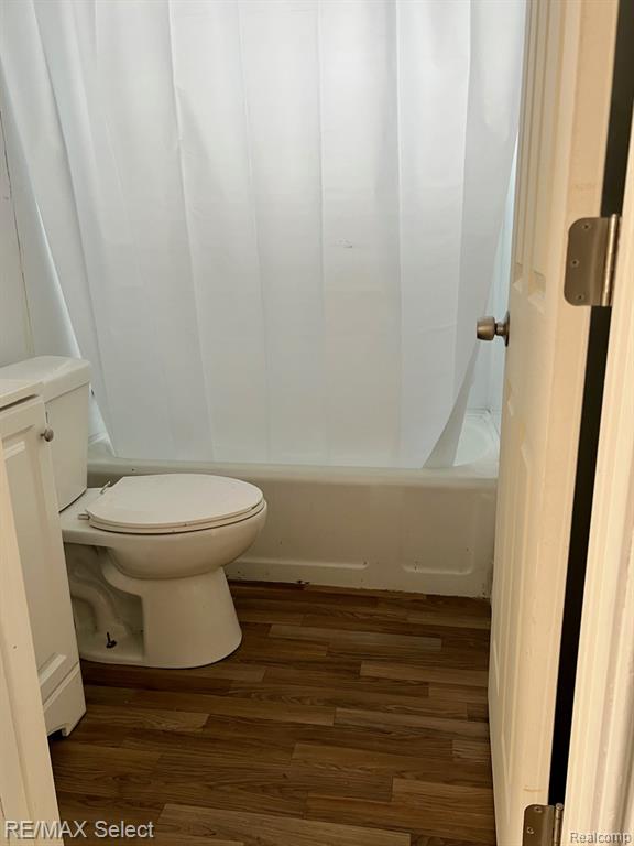 549 Buckingham Avenue, Flint, MI 48507 — Photo 9