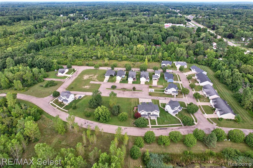 4487 Home Town Drive, Flint, MI 48506 — Photo 19