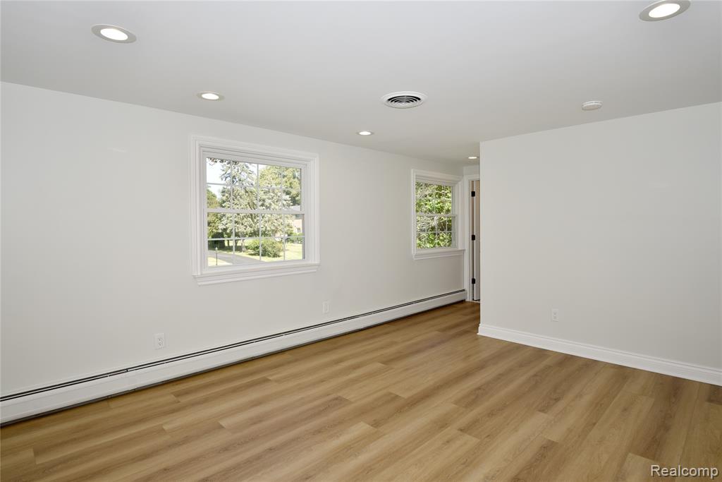5547 Kingsmill Drive, Bloomfield Hills, MI — Photo 23